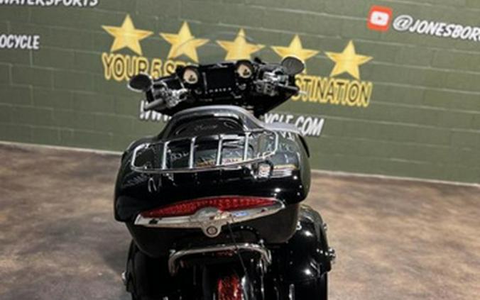 2019 Indian Roadmaster Thunder Black