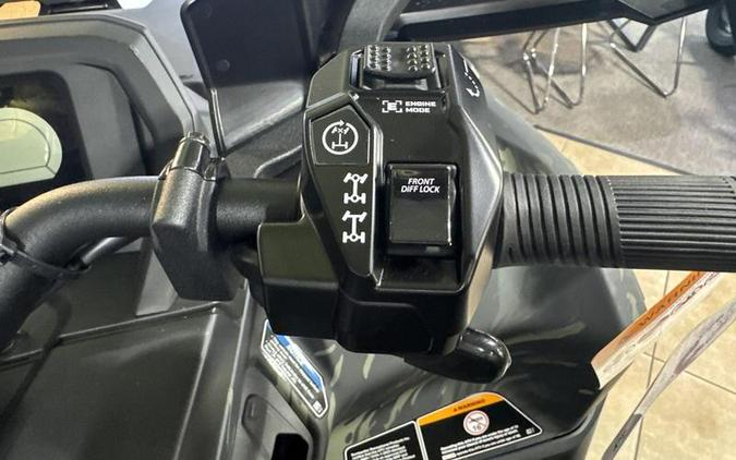 2026 Can-Am® Outlander Backcountry 1000R Multicam Dark Camo
