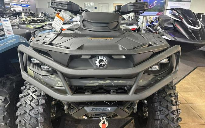 2026 Can-Am® Outlander Backcountry 1000R Multicam Dark Camo