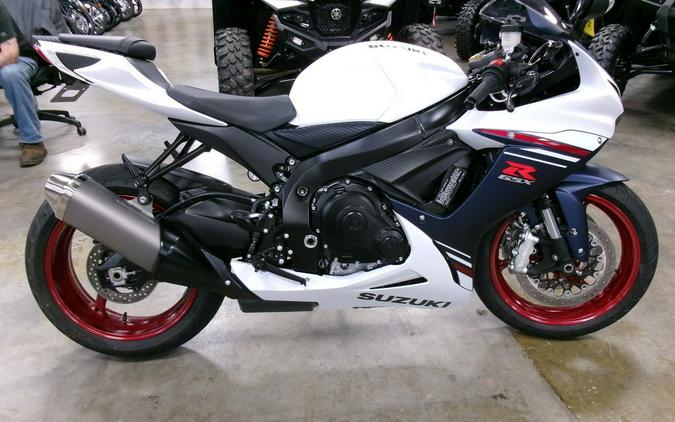 2025 Suzuki GSX-R600