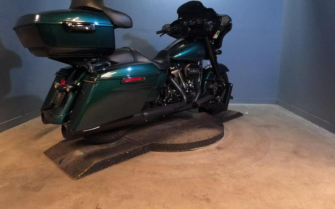 2021 Harley-Davidson Street Glide Special Snake Venom - Black Finish