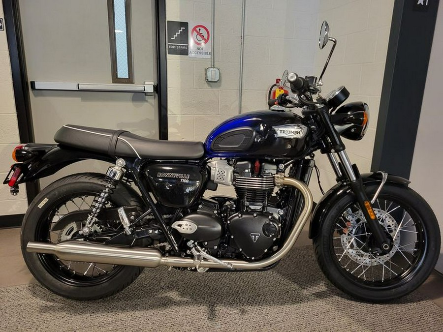 new 2024 Triumph Bonneville T100 Stealth Edition