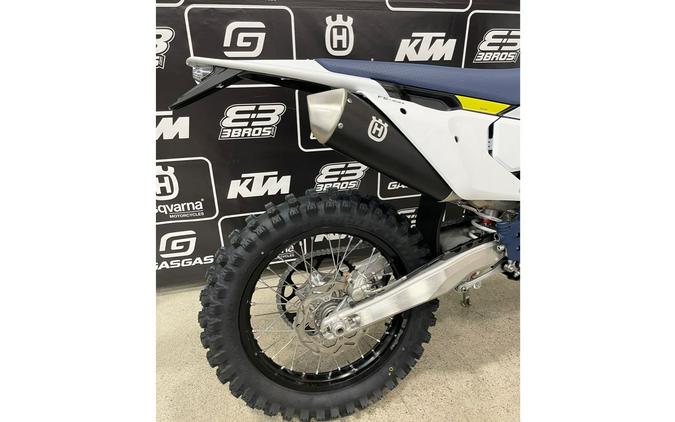 2025 Husqvarna Motorcycles FE 450