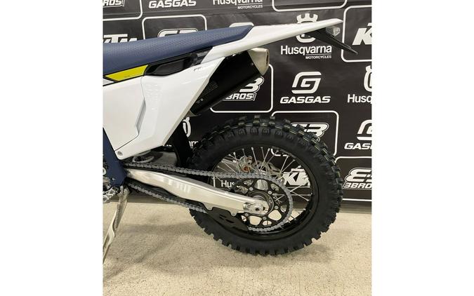 2025 Husqvarna Motorcycles FE 450