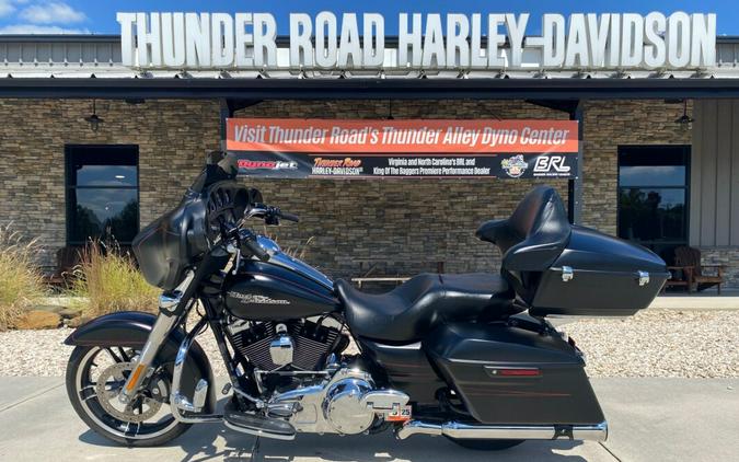 2015 Harley-Davidson Street Glide Special Black Denim & Red Pinstrip