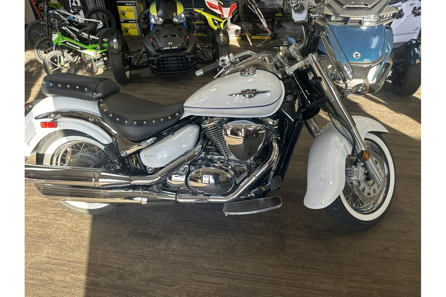 2025 Suzuki Boulevard C50T Special - WHITE