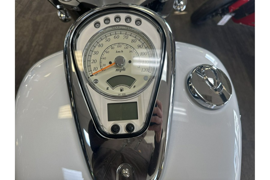 2025 Suzuki Boulevard C50T Special - WHITE