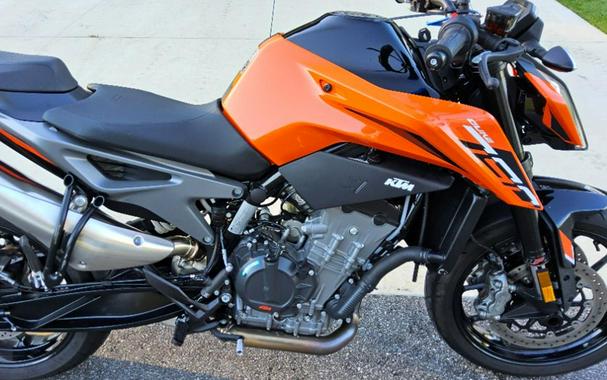 2024 KTM 790 Duke