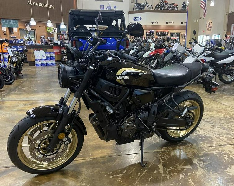 2022 Yamaha XSR700