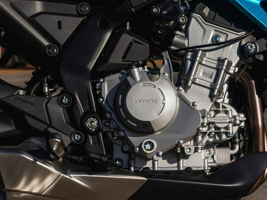 2026 CFMOTO NK 675