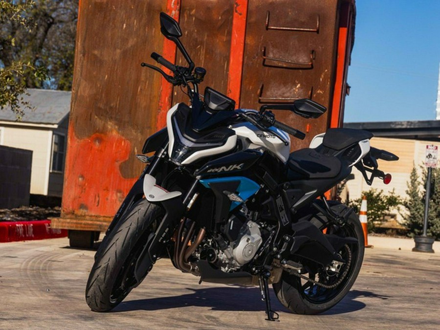 2026 CFMOTO NK 675