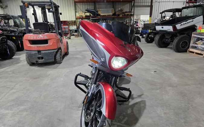 2015 Victory Magnum® Base