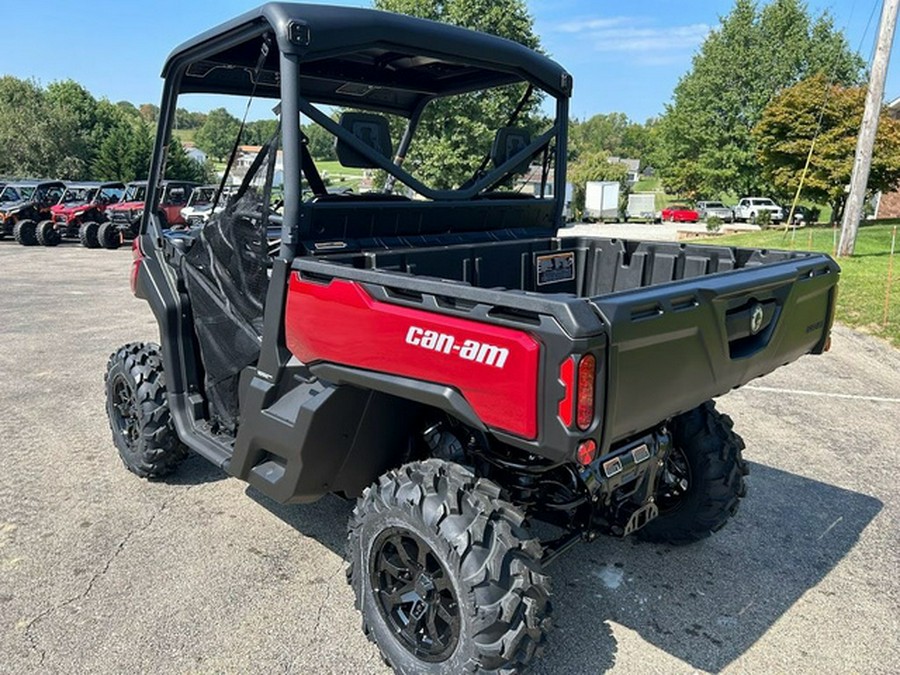 2024 Can-Am Defender XT HD10