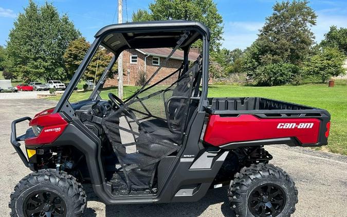 2024 Can-Am Defender XT HD10