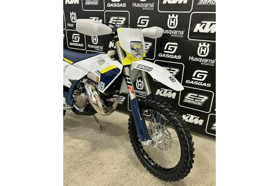 2025 Husqvarna Motorcycles TE 150