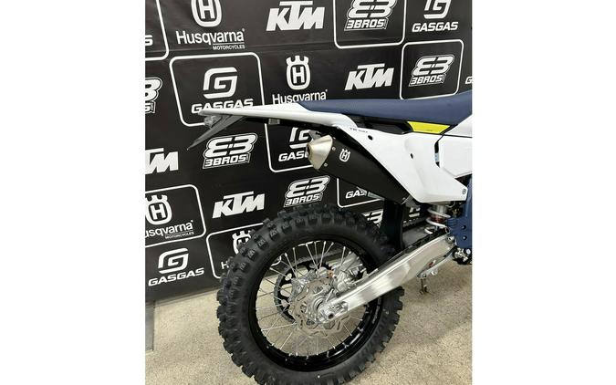 2025 Husqvarna Motorcycles TE 150