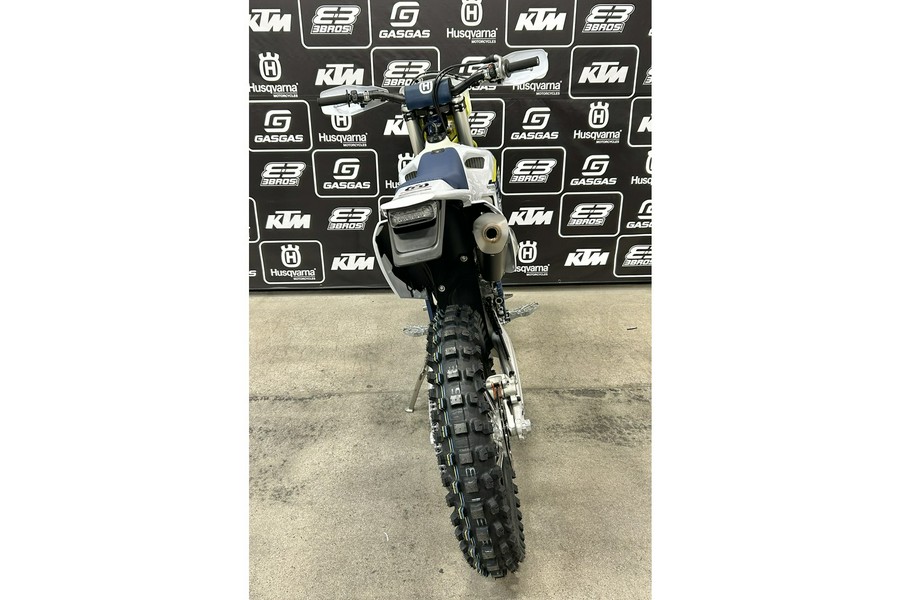 2025 Husqvarna Motorcycles TE 150