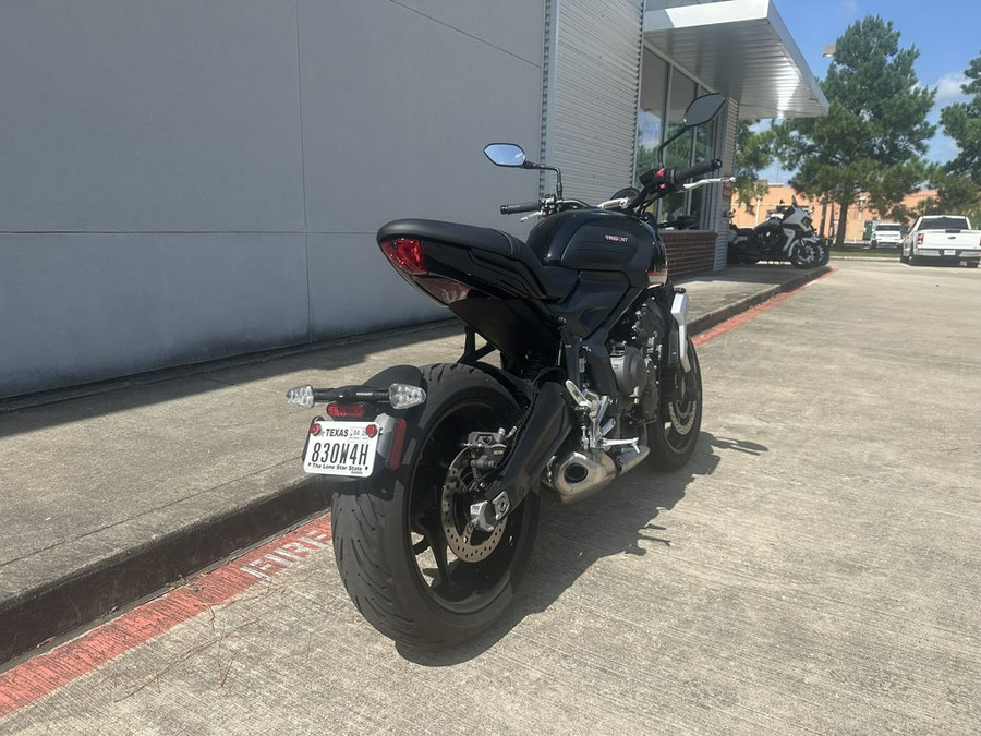 2023 Triumph Trident 660 Sapphire Black