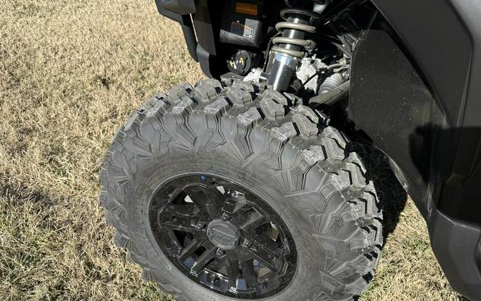 2026 Can-Am® Defender Limited HD11