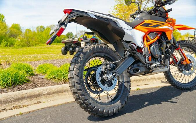 2026 KTM Enduro 390 R
