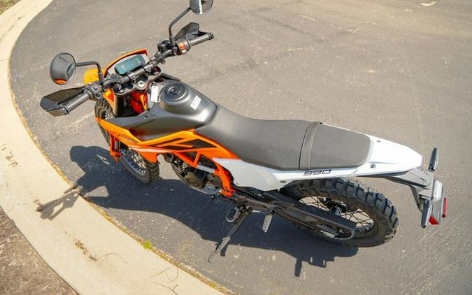 2026 KTM Enduro 390 R