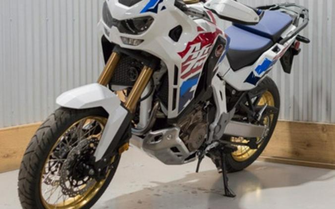 2025 Honda Africa Twin Adventure Sports ES