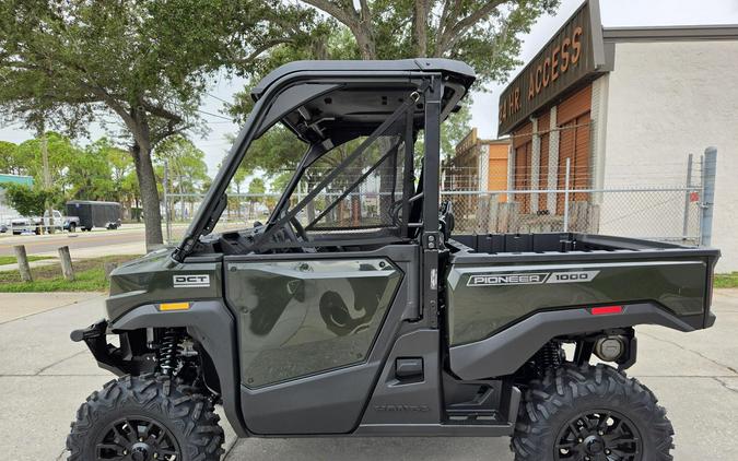 2026 Honda Pioneer 1000 Deluxe