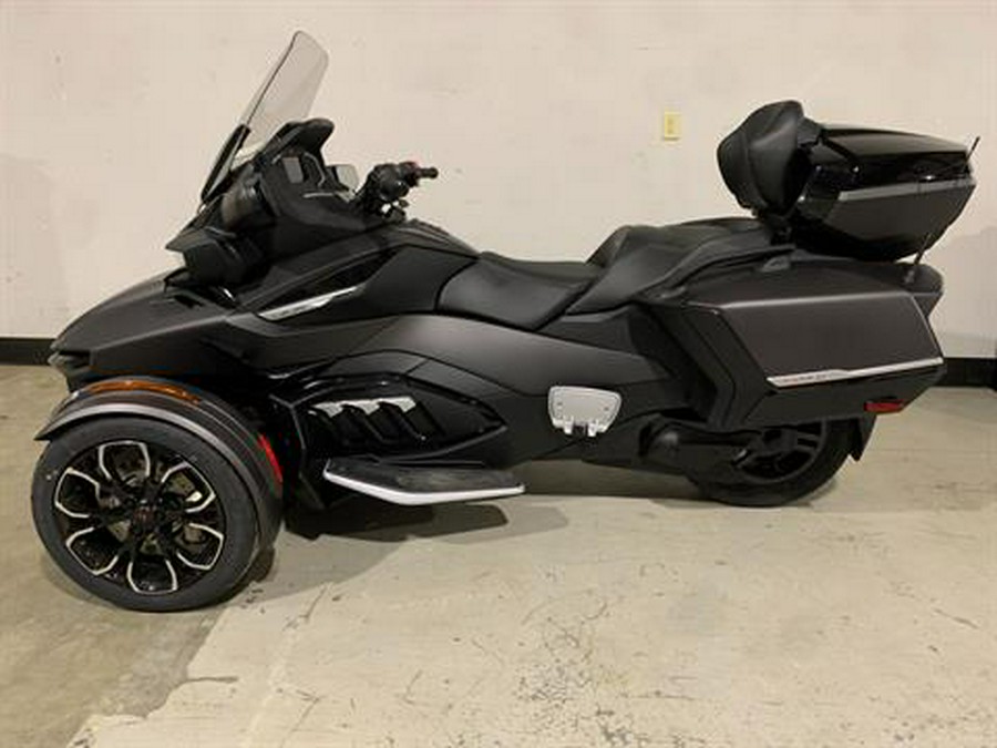 2023 Can-Am Spyder RT Limited