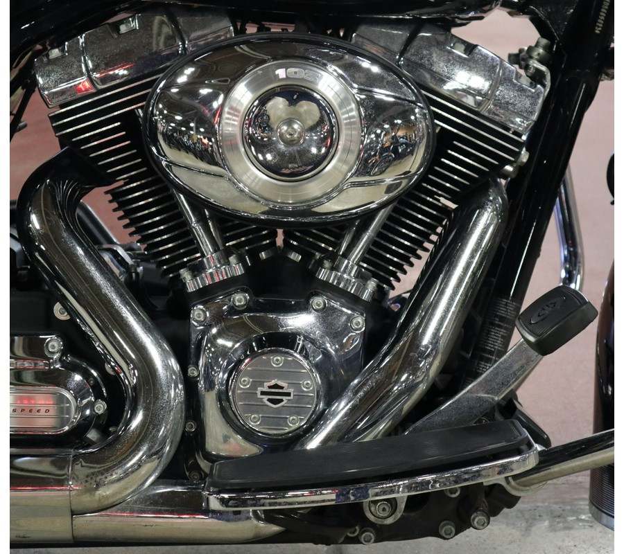 2013 Harley-Davidson Road King® Classic