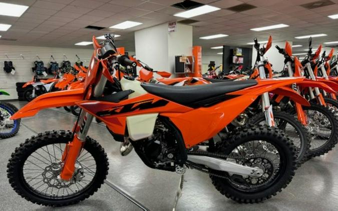 2025 KTM XC 125