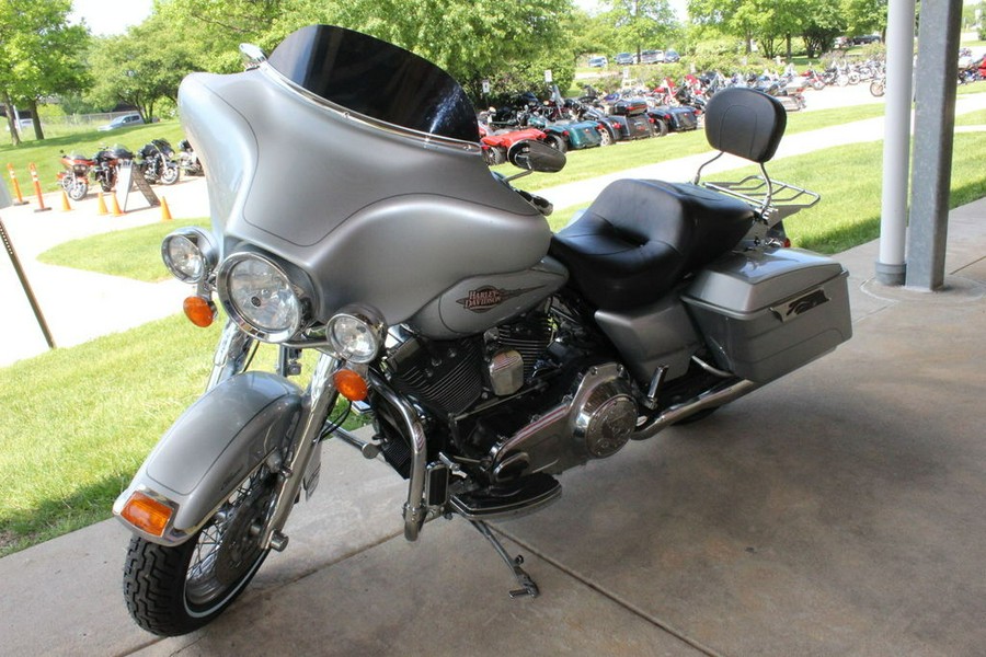 2010 Harley-Davidson® FLHTC - Electra Glide® Classic