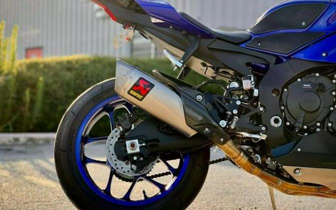 2024 Yamaha YZF-R1