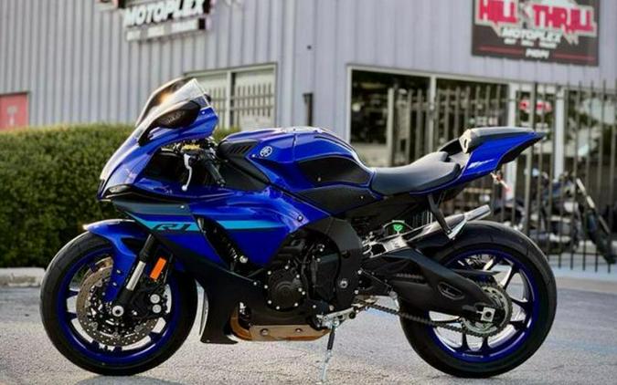 2024 Yamaha YZF-R1