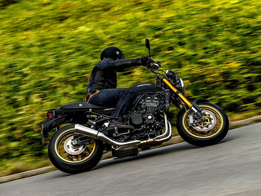 2025 Kawasaki Z900RS SE ABS