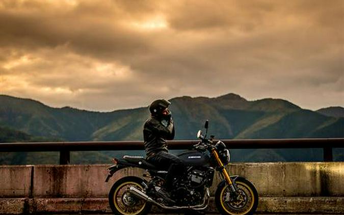 2025 Kawasaki Z900RS SE ABS