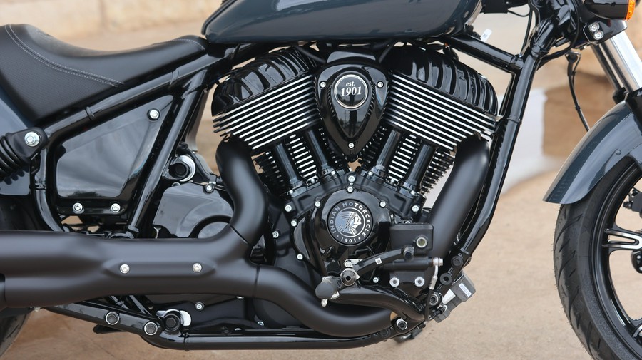 2025 INDIAN MOTORCYCLE CHIEF DARK HORSE