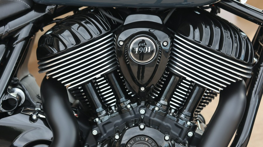 2025 INDIAN MOTORCYCLE CHIEF DARK HORSE