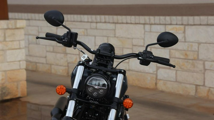 New 2025 INDIAN MOTORCYCLE CHIEF DARK HORSE