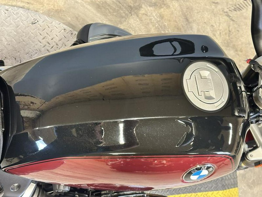 2024 BMW R 12 Aventurin Red Metallic