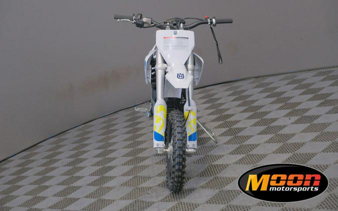 2024 Husqvarna EE 5