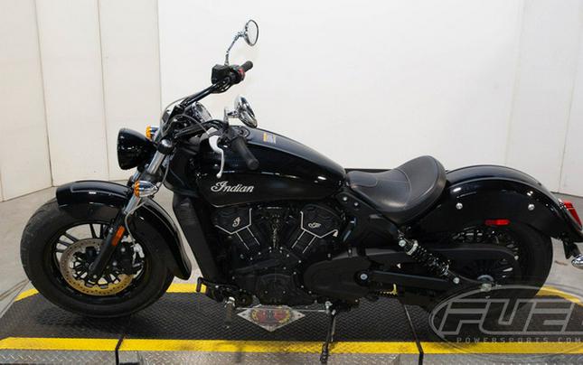 2023 Indian Scout Sixty Black Metallic