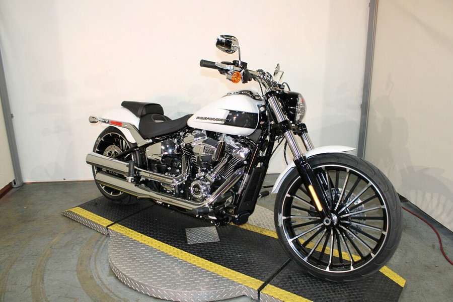 New 2024 Harley-Davidson Breakout 117 Cruiser FXBR Motorcycle For Sale In Miami, Florida