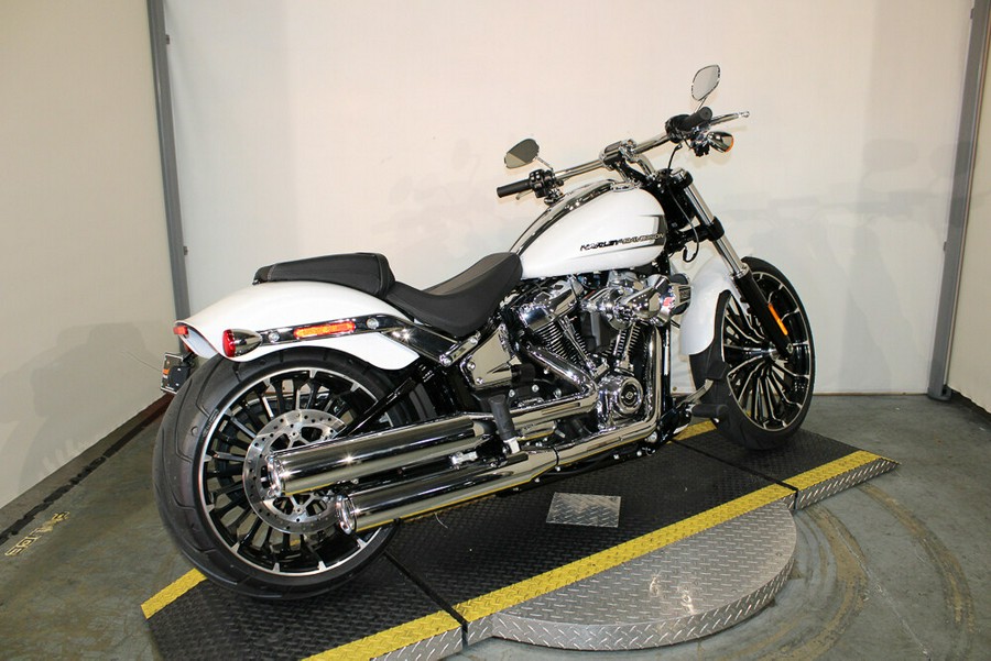 New 2024 Harley-Davidson Breakout 117 Cruiser FXBR Motorcycle For Sale In Miami, Florida