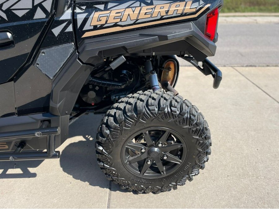 2022 Polaris Industries GENERAL XP 1000 Deluxe Black Crystal