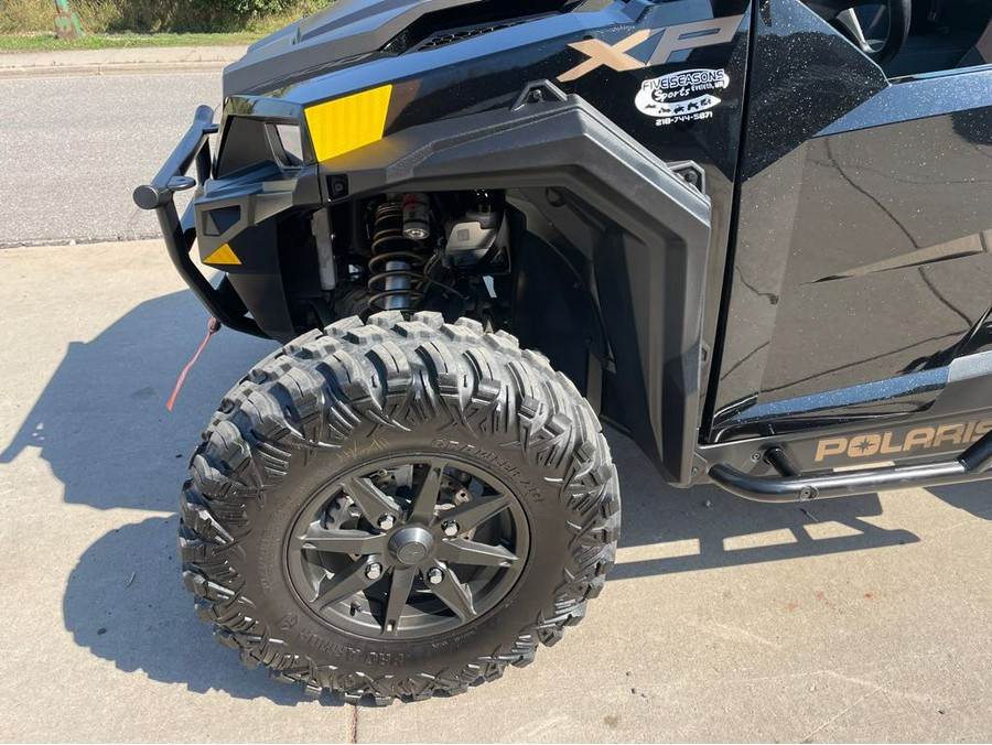 2022 Polaris Industries GENERAL XP 1000 Deluxe Black Crystal