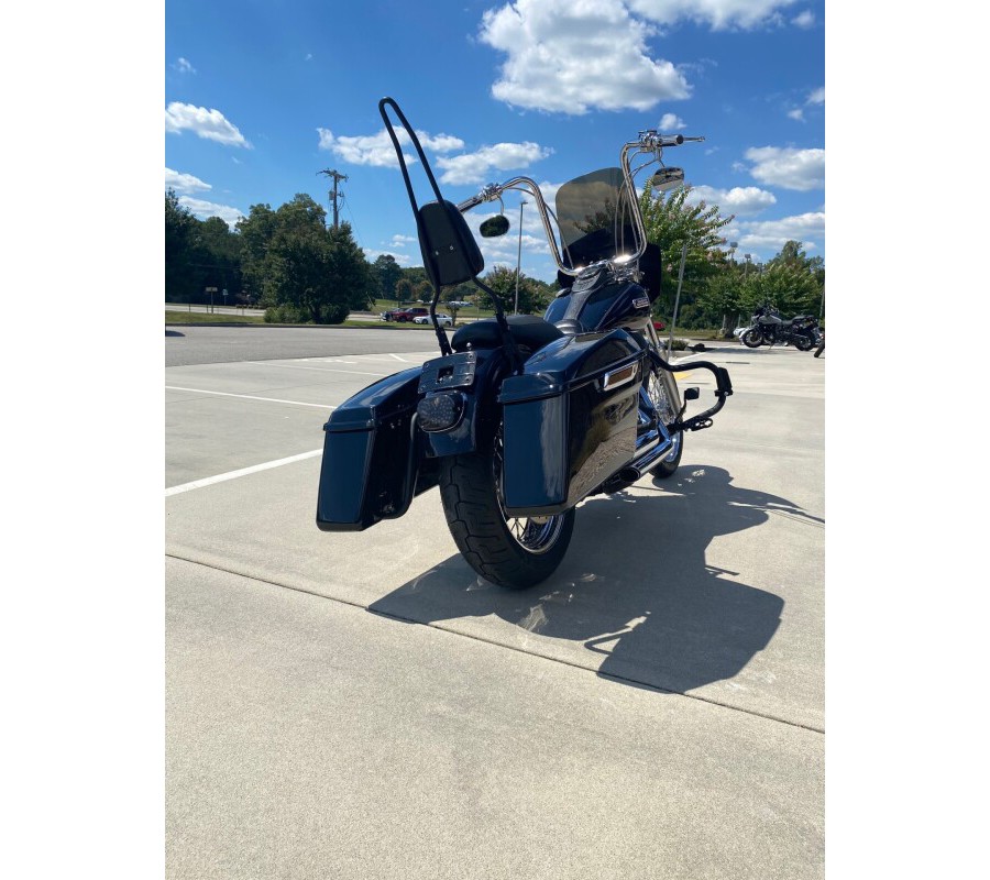 2006 Harley-Davidson Street Bob Vivid Black