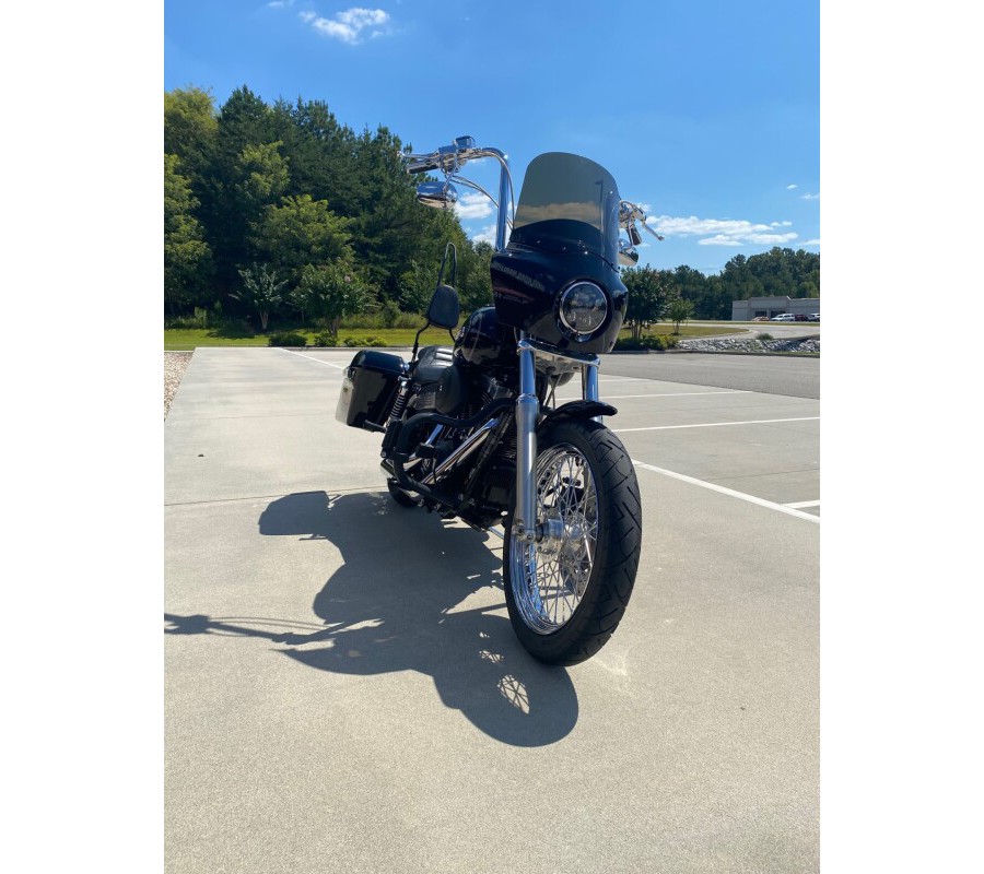 2006 Harley-Davidson Street Bob Vivid Black