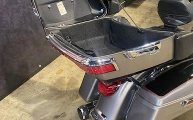 2017 Harley-Davidson Touring FLHTCU - Electra Glide Ultra Classic