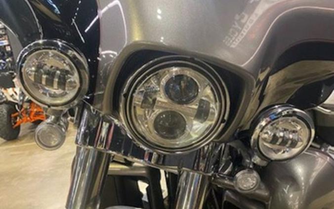 2017 Harley-Davidson Touring FLHTCU - Electra Glide Ultra Classic