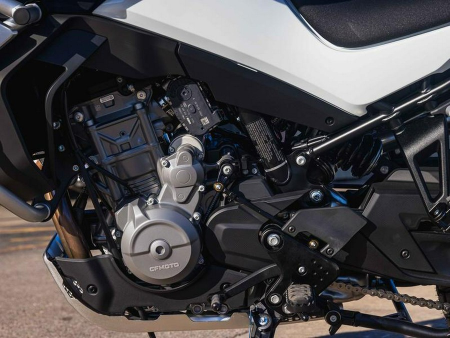 2026 CFMOTO Ibex 800 E